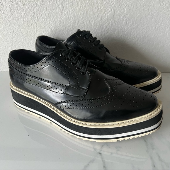 Prada Wingtip Brogue Platform Sneakers Size 38 Women’s - Picture 1 of 9